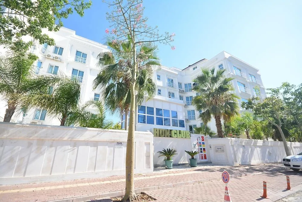 Aparthotel Hun Club Antalia 2*,